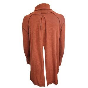 We The Free Brick Red Split Back Turtleneck Pullover Sweater Womens Small Petite